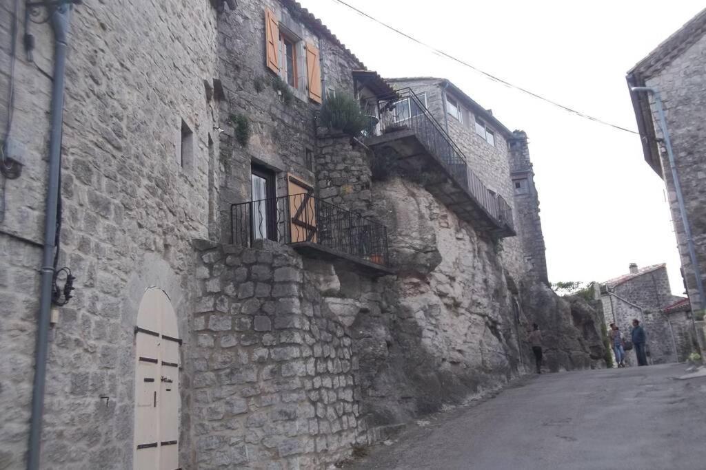 Maison Pierre Et Voute Au Coeur Du Village Balazuc Eksteriør bilde