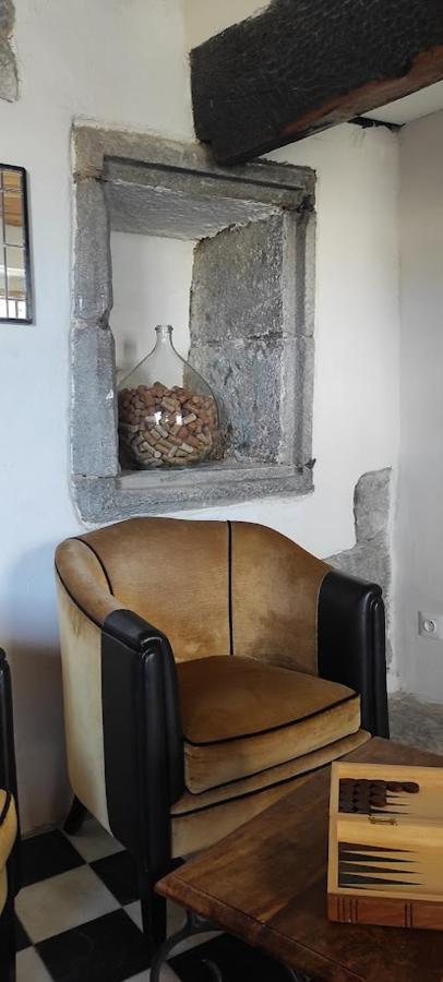 Maison Pierre Et Voute Au Coeur Du Village Balazuc Eksteriør bilde